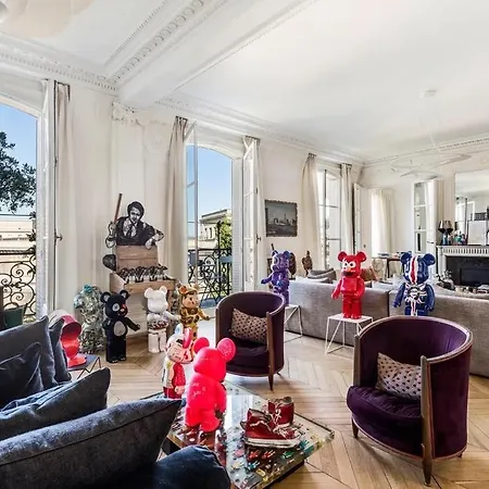 4br Stone's Throw From Eiffel - What'app - 0034-656-619-782 - For Reservations! Appartamento