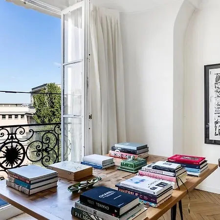 4br Stone's Throw From Eiffel - What'app - 0034-656-619-782 - For Reservations! Apartment Paris